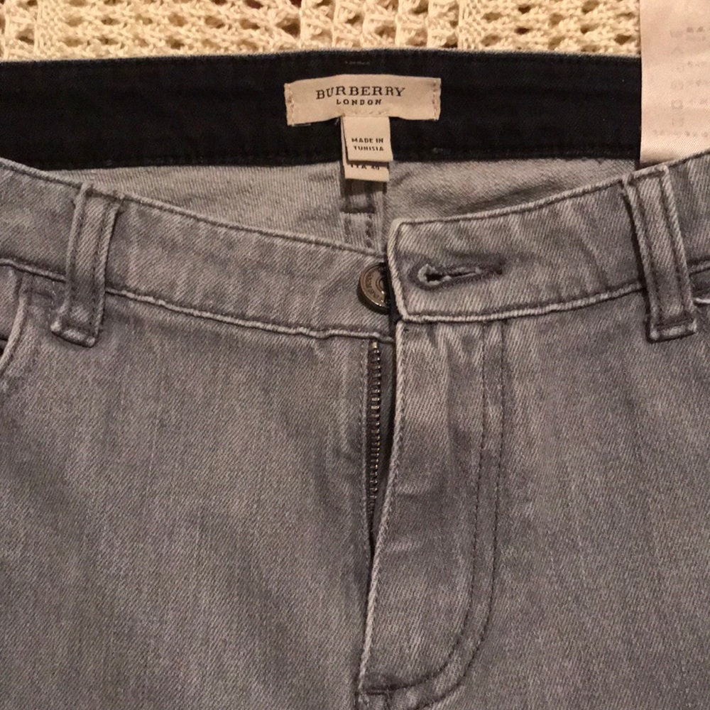 Authentic Burberry jeans 👖